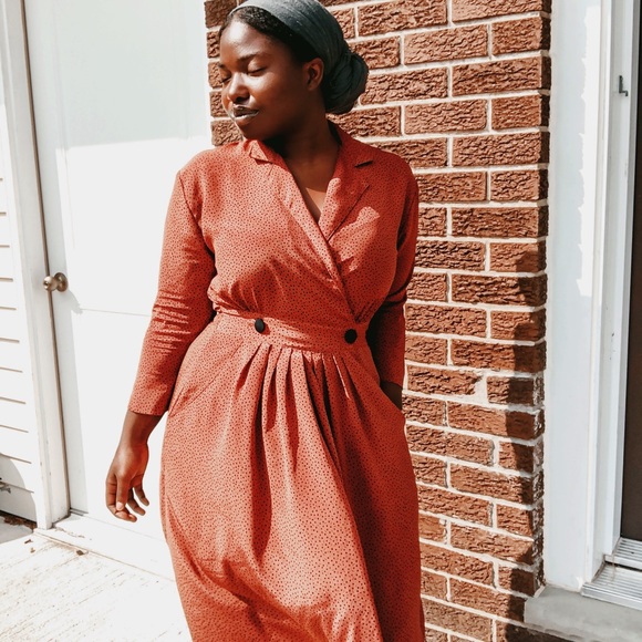 Welcome! Check out my page to shop modest clothes - Picture 5 of 7